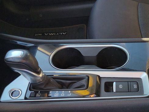 Used 2021 Nissan Altima 2.5 SV w/ SV Premium Package image 19