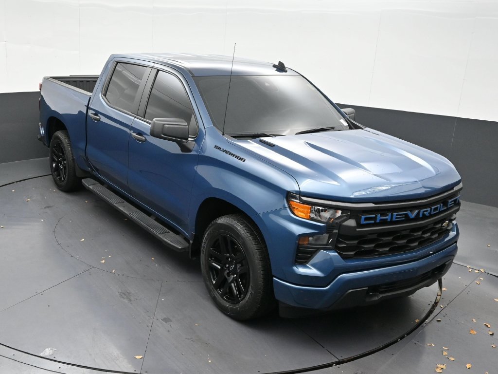 Used 2024 Chevrolet Silverado 1500 Custom w/ LPO, Dark Essentials Package RWD image 22