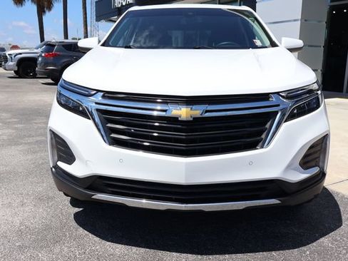 Used 2022 Chevrolet Equinox LT FWD image 3