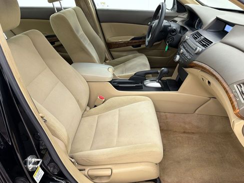Used 2009 Honda Accord EX image 21