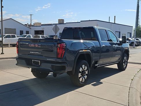 New 2026 GMC Sierra 2500 Denali w/ Technology Package AWD/4WD image 4