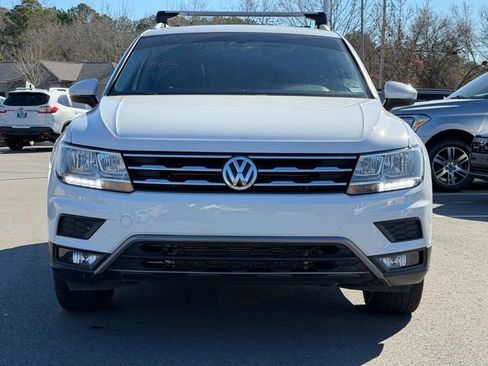 Used 2018 Volkswagen Tiguan SEL image 8