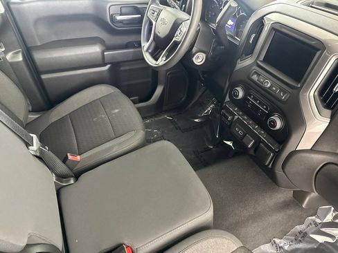 Used 2022 Chevrolet Silverado 1500 Custom Trail Boss w/ Safety Confidence Package AWD/4WD image 23