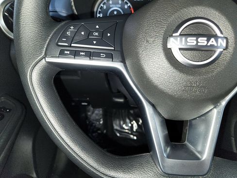 Used 2025 Nissan Versa SV FWD image 24