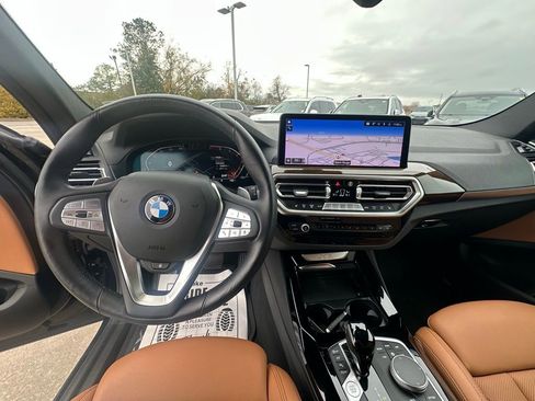 Certified 2024 BMW X3 xDrive30i w/ Premium Package image 13