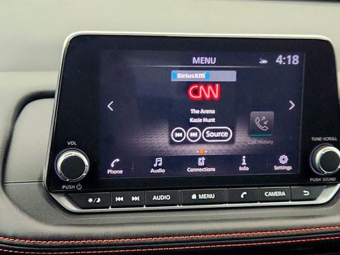 Used 2025 Nissan Rogue SV image 18