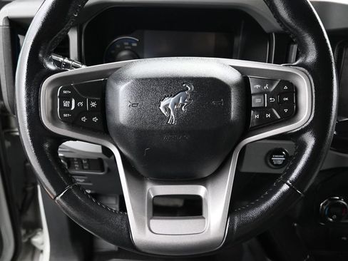 Used 2023 Ford Bronco Black Diamond AWD/4WD image 13