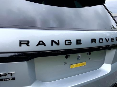 Used 2021 Land Rover Range Rover Sport HST AWD/4WD image 30