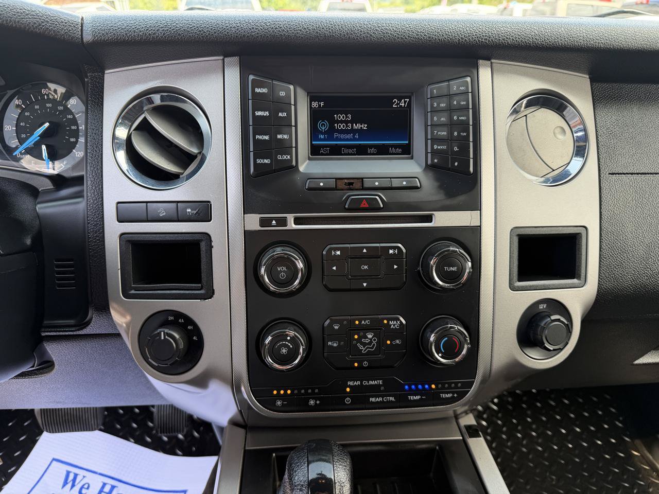 Used 2017 Ford Expedition XLT AWD/4WD image 16
