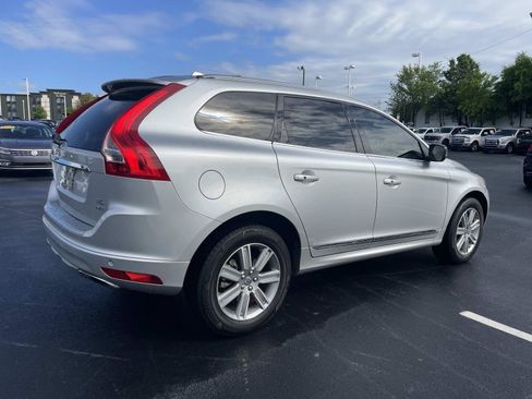 Used 2016 Volvo XC60 T6 Platinum w/ Climate Package AWD/4WD image 7