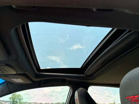 Used 2021 Toyota Avalon TRD image 22