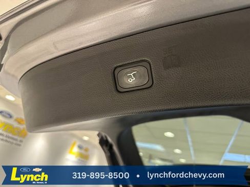 Certified 2024 Ford Edge SEL w/ Convenience Package AWD/4WD image 18
