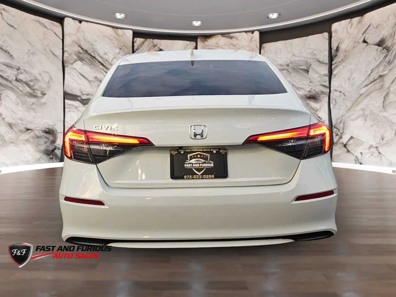 Used 2023 Honda Civic EX image 7