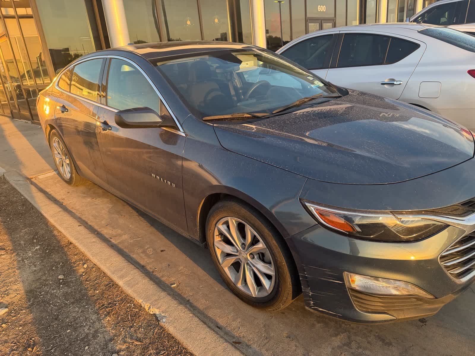 Used 2024 Chevrolet Malibu LT FWD image 3