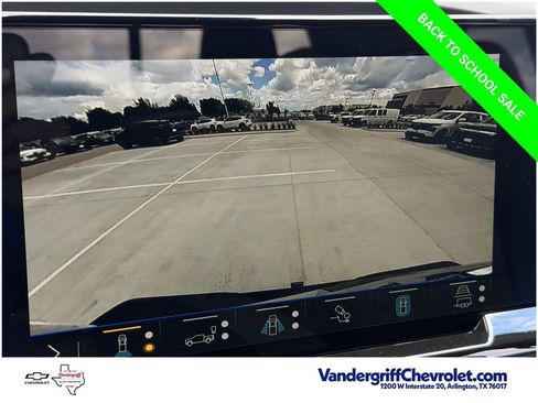 New 2026 Chevrolet Silverado 2500 ZR2 AWD/4WD image 16