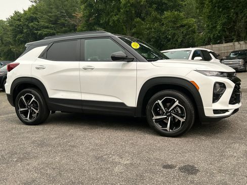 Certified 2023 Chevrolet TrailBlazer RS w/ Convenience Package AWD/4WD image 1
