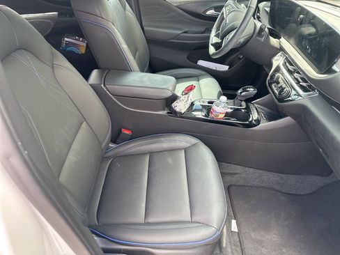 Used 2024 Buick Envista Sport Touring w/ Convenience I Package image 7