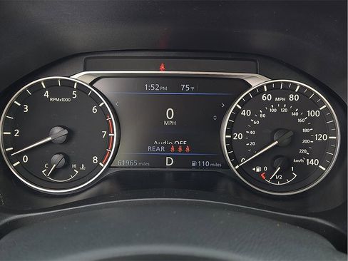 Used 2024 Nissan Altima 2.5 SV image 18