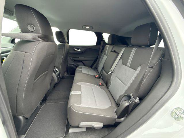 New 2026 Chevrolet Blazer LT w/ Convenience Package FWD image 25