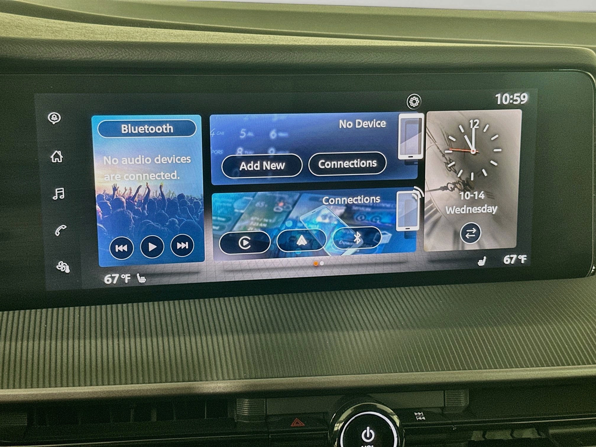 Used 2025 Nissan Murano SV FWD image 19