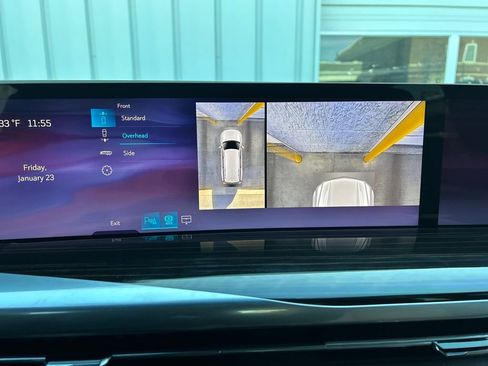 Certified 2026 Cadillac Escalade Luxury w/ LPO, Floor Liner Package image 22