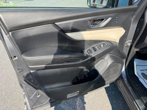 Used 2021 Subaru Ascent Limited AWD/4WD image 9