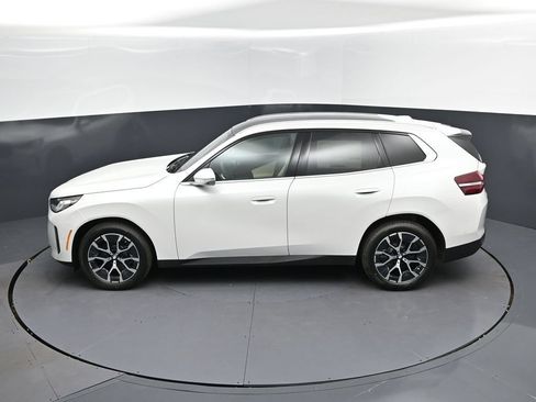 New 2026 BMW X3 xDrive30 w/ Premium Package AWD/4WD image 32
