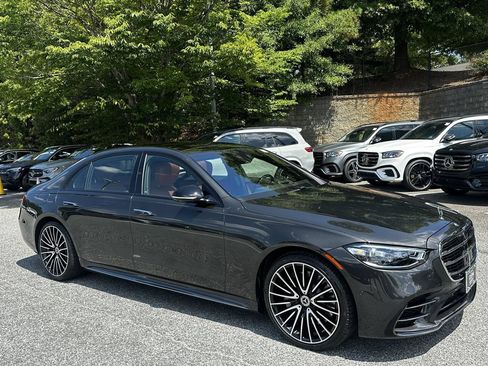 Certified 2024 Mercedes-Benz S 580 4MATIC Sedan image 2