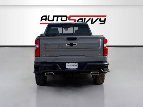 Used 2024 Chevrolet Silverado 1500 LT Trail Boss w/ Convenience Package II AWD/4WD image 6