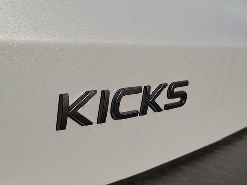 New 2026 Nissan Kicks SV w/ SV Premium Package image 15