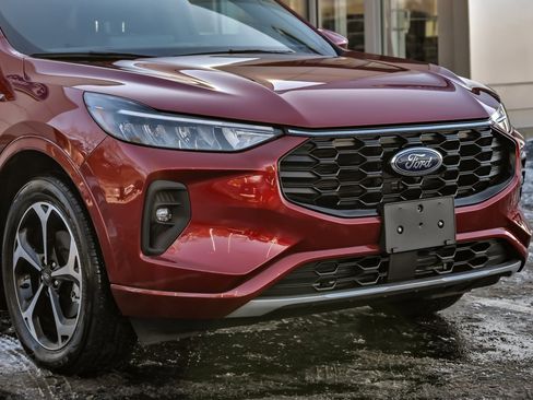 Used 2024 Ford Escape ST-Line Select w/ Tech Pack #2 image 11