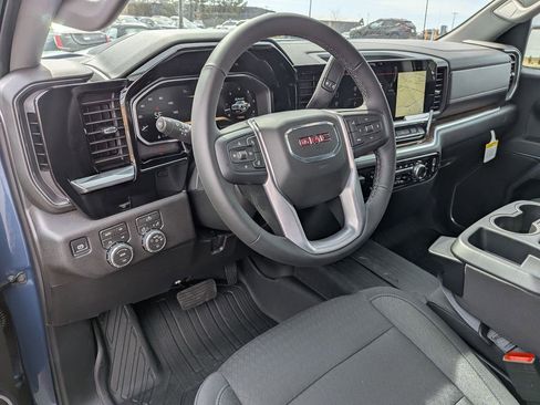 New 2026 GMC Sierra 1500 Elevation w/ LPO, Elevation Black Package AWD/4WD image 10