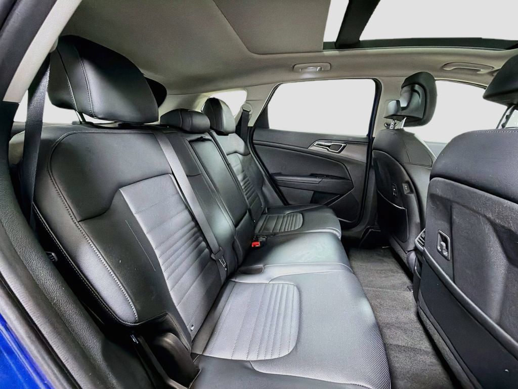 Used 2023 Kia Sportage SX AWD/4WD image 30