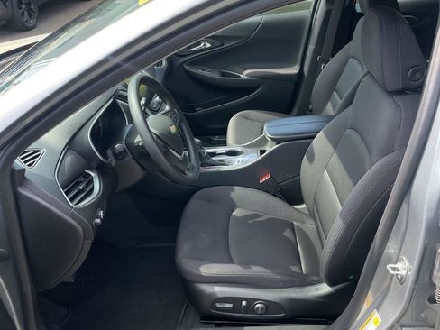 Used 2024 Chevrolet Malibu LT FWD image 7