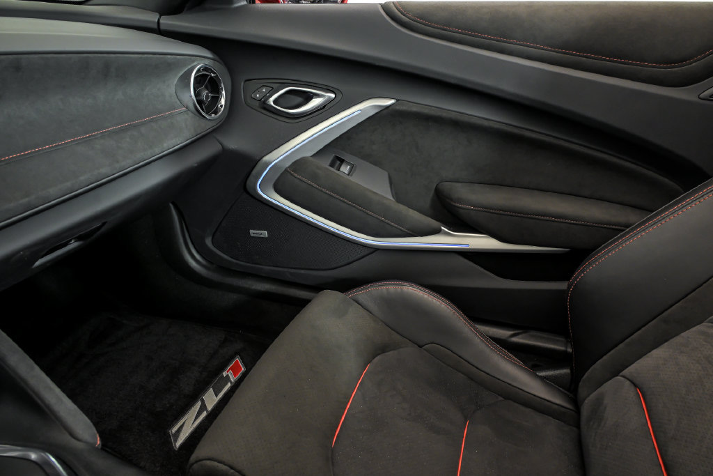 Used 2023 Chevrolet Camaro ZL1 RWD image 30