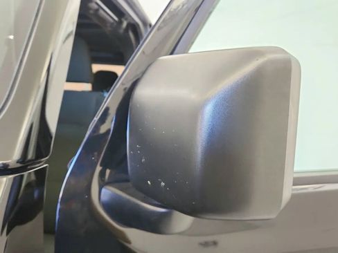 Used 2018 Jeep Wrangler Sport image 17