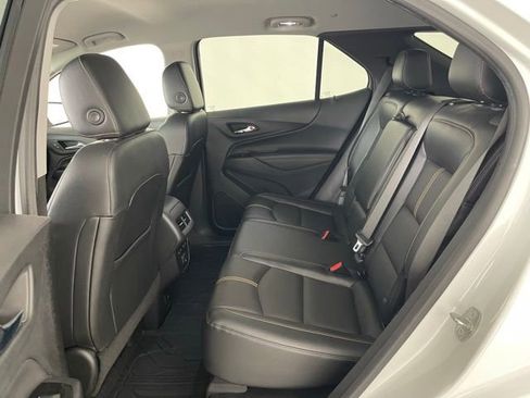 Used 2022 Chevrolet Equinox Premier FWD image 44