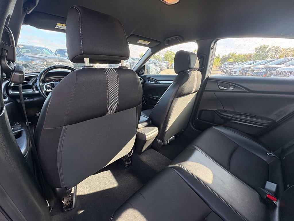 Used 2021 Honda Civic Sport image 26