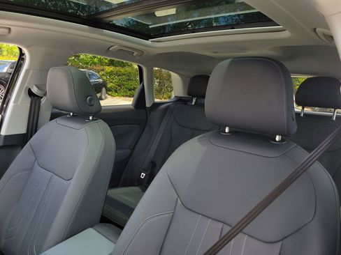 New 2026 Audi Q3 quattro 2.0T AWD/4WD image 15