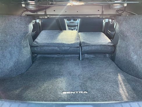 Used 2014 Nissan Sentra SV image 39