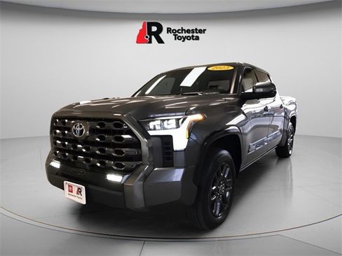 Used 2023 Toyota Tundra Platinum image 7