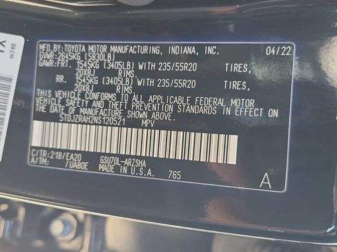 Used 2022 Toyota Highlander XSE FWD image 25
