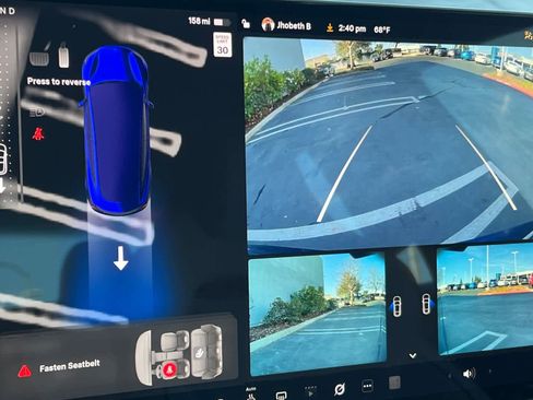 Used 2024 Tesla Model 3 Performance image 21