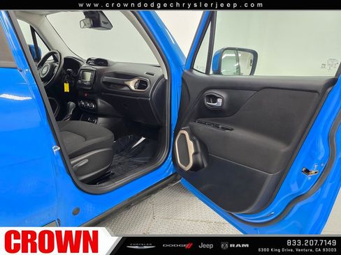 Used 2015 Jeep Renegade Latitude image 14