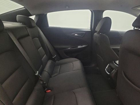 Used 2020 Chevrolet Malibu LT FWD image 19