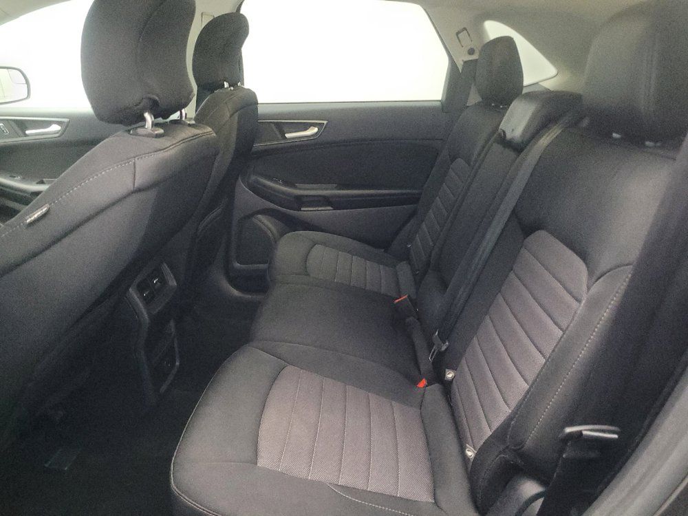 Used 2015 Ford Edge SE FWD image 18