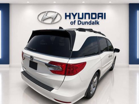 Used 2018 Honda Odyssey EX image 4
