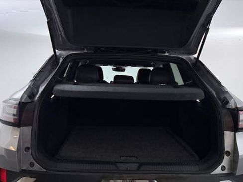 Used 2023 Volkswagen ID.4 Pro RWD image 17