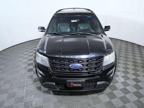Used 2016 Ford Explorer Sport AWD/4WD image 3