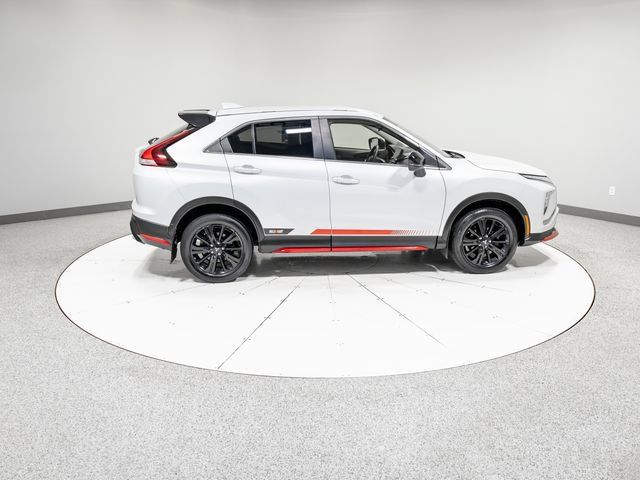 Used 2023 Mitsubishi Eclipse Cross LE AWD/4WD image 27